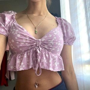 PERFECT SPRING/ SUMMER CROP TOP